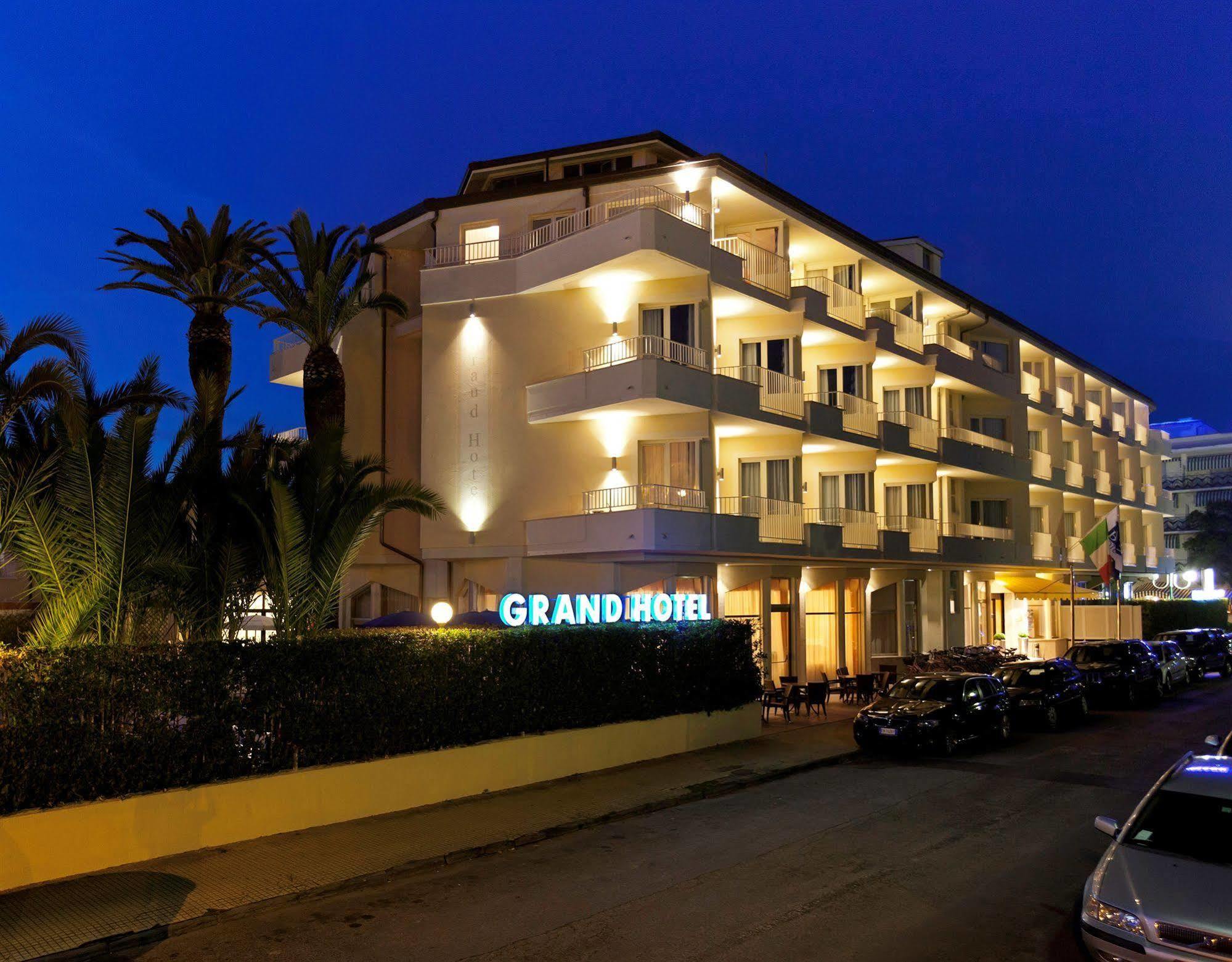 Grand Hotel Forte dei Marmi Esterno foto